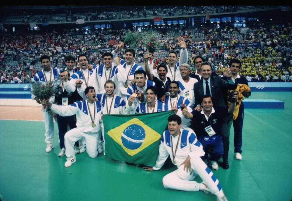 Brasil campe&atilde;o ol&iacute;mpico de v&ocirc;lei em Barcelona, em 1992