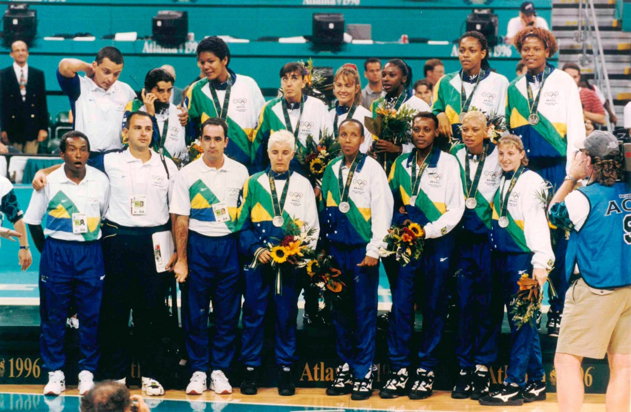 Brasil medalha de bronze no basquete feminino em Atlanta em 1996