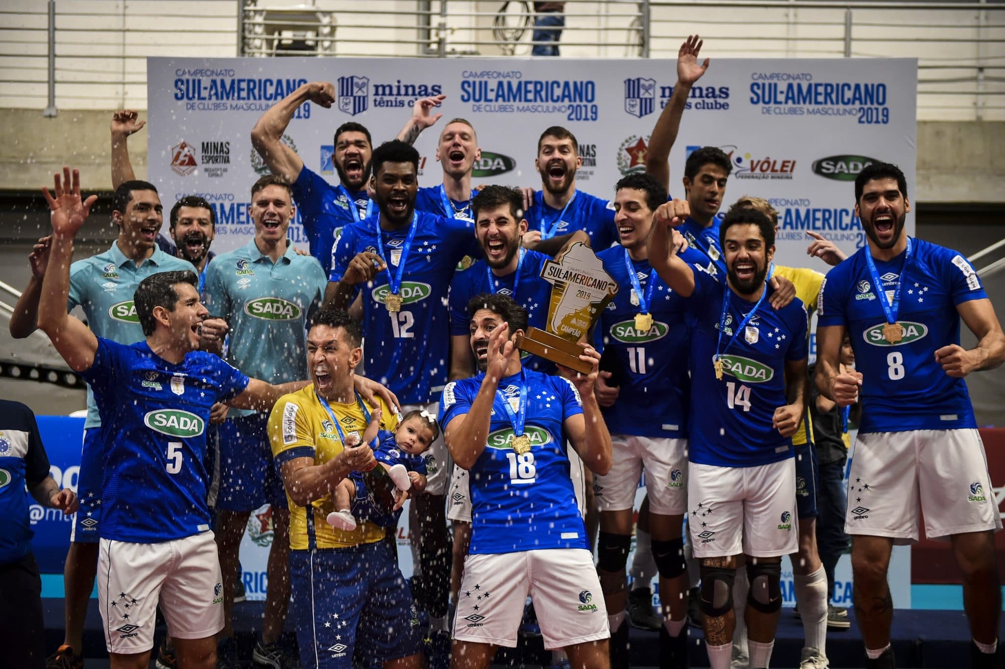 Sada Cruzeiro hexacampe&atilde;o sul-americano de v&ocirc;lei