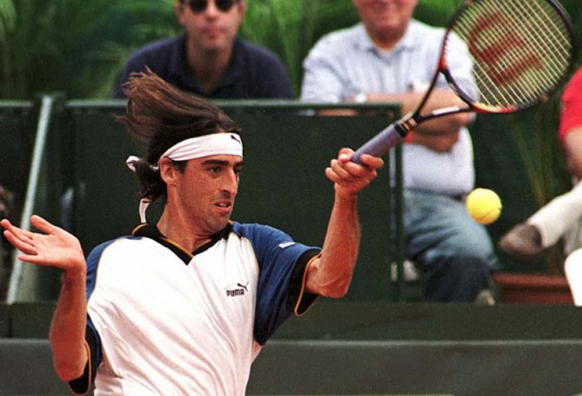 &ldquo;Tem t&ecirc;nis para ser n&uacute;mero 1&rdquo;, Meligeni se rende &agrave; tenista brasileira