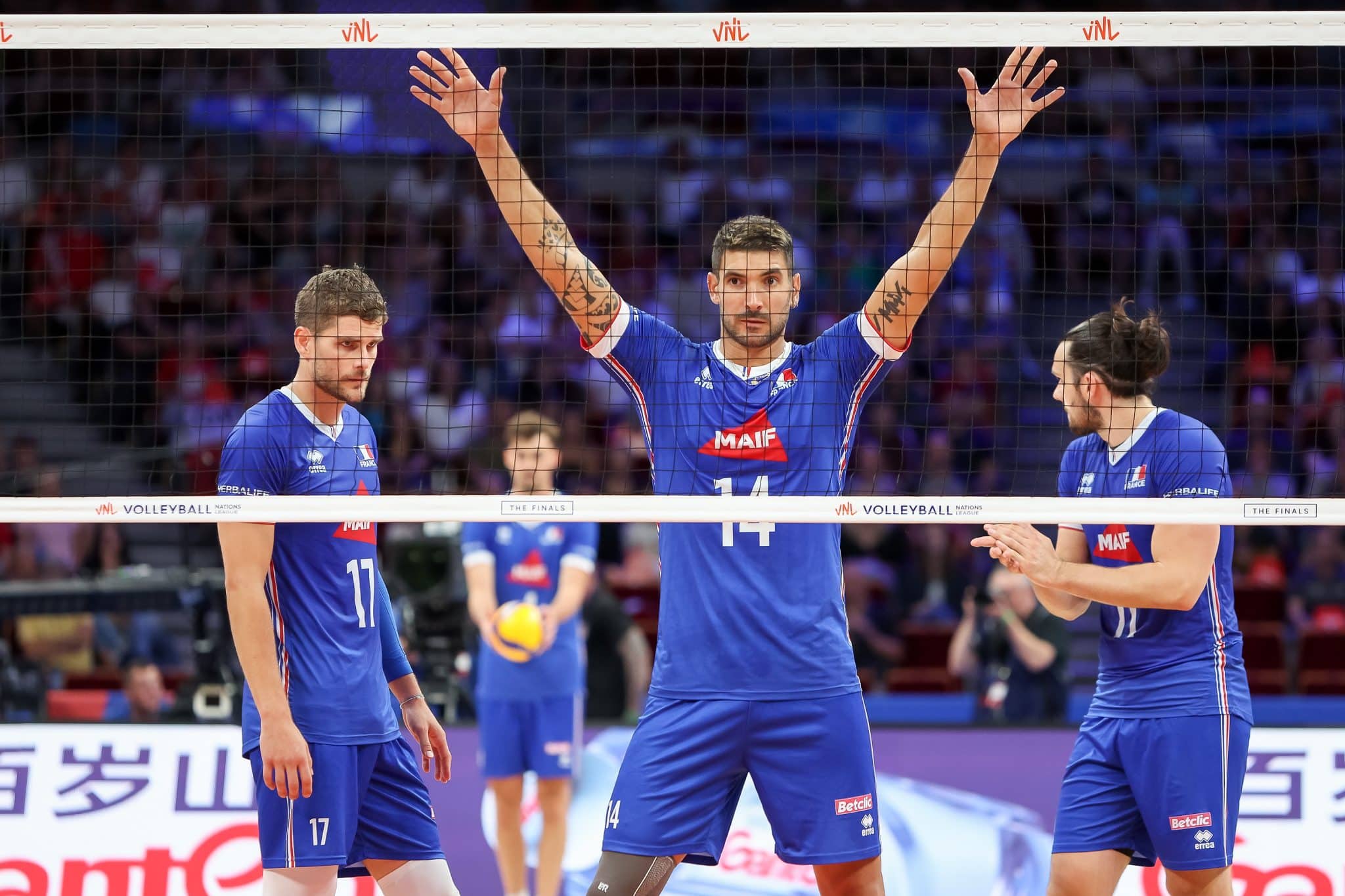 Saque no v&ocirc;lei