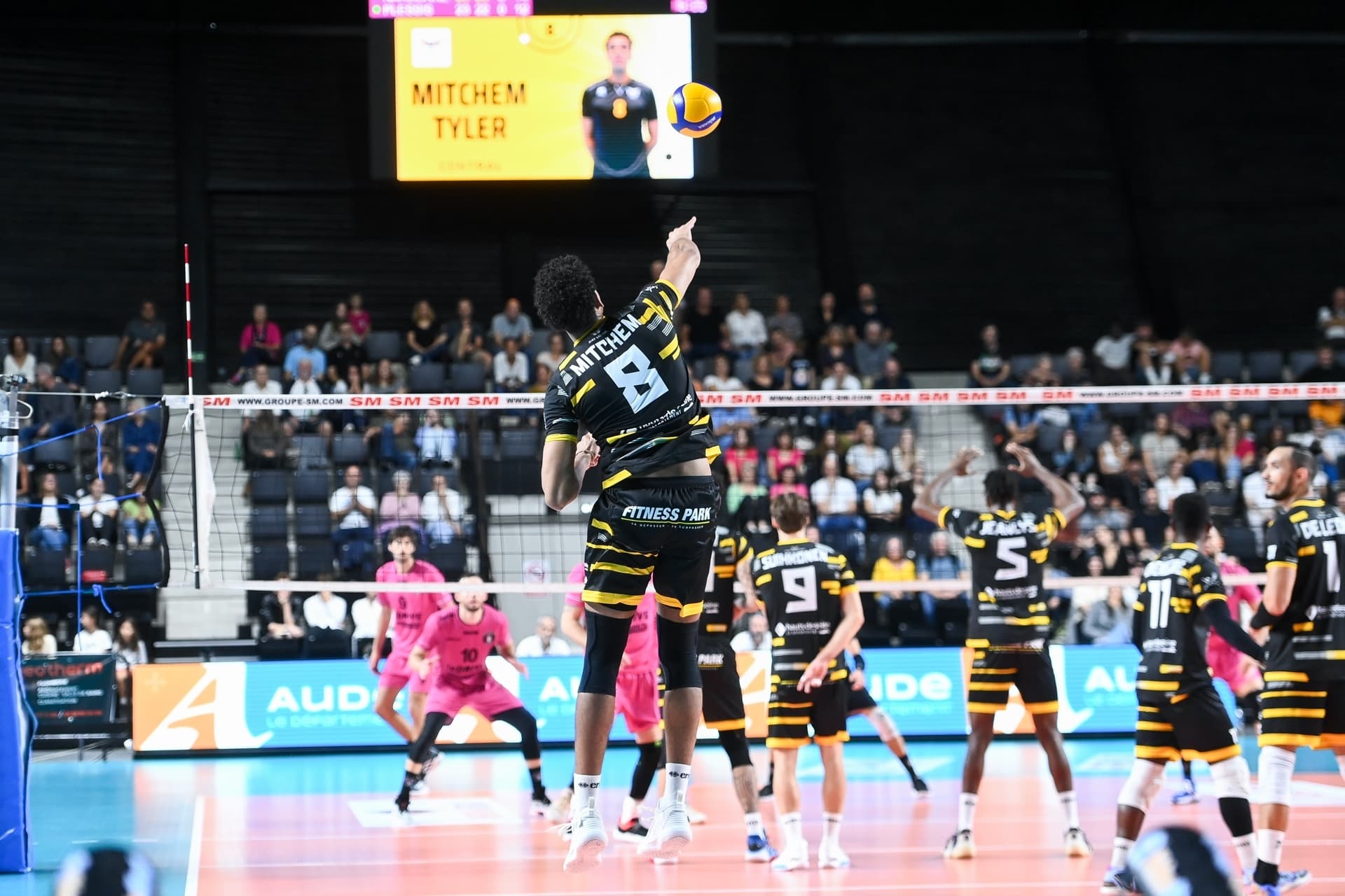 Saque no v&ocirc;lei