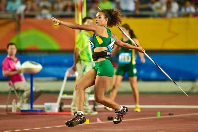 Lan&ccedil;amento de dardo