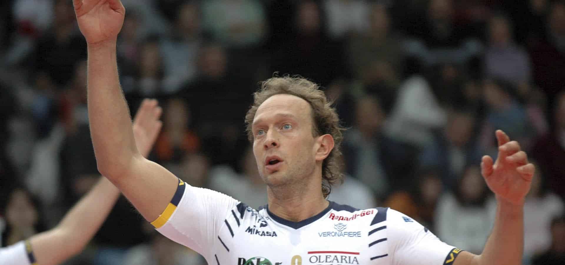melhores levantadores de volei lorenzo bernardi