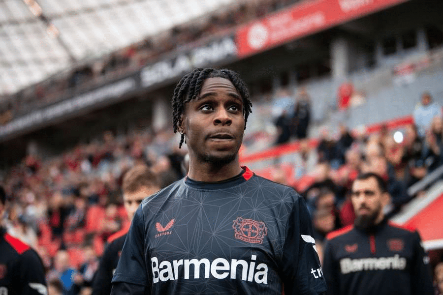 Jeremie Frimpong pelo Bayer Leverkusen