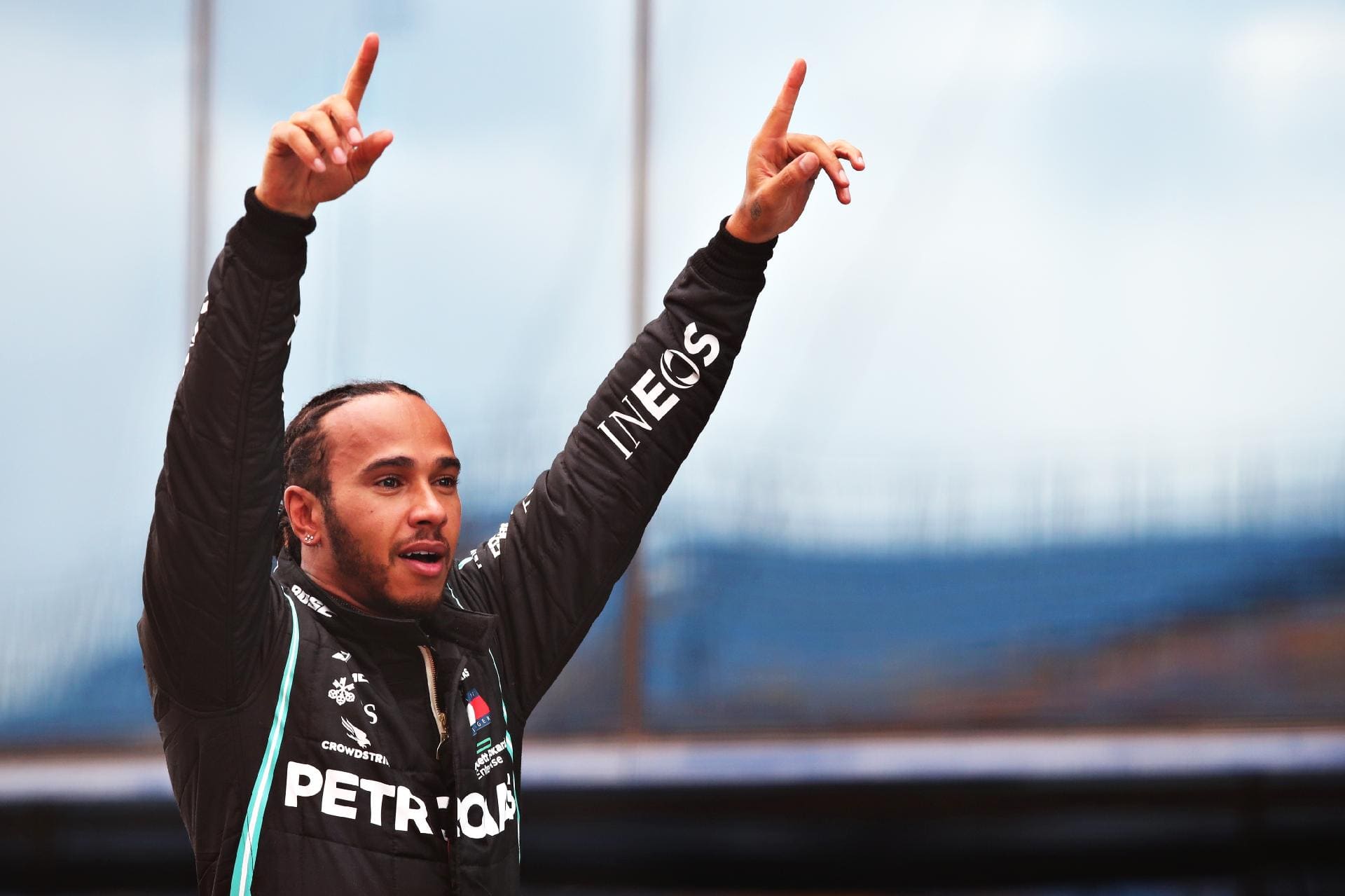 Lewis Hamilton heptacampe&atilde;o da F&oacute;rmula 1