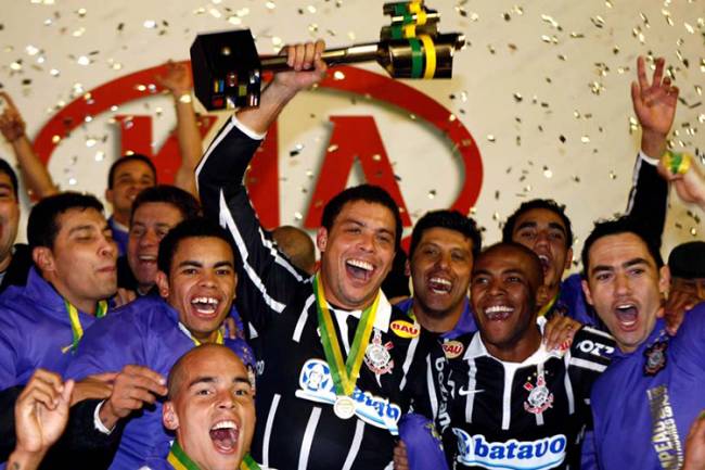 Quantos títulos Ronaldo conquistou