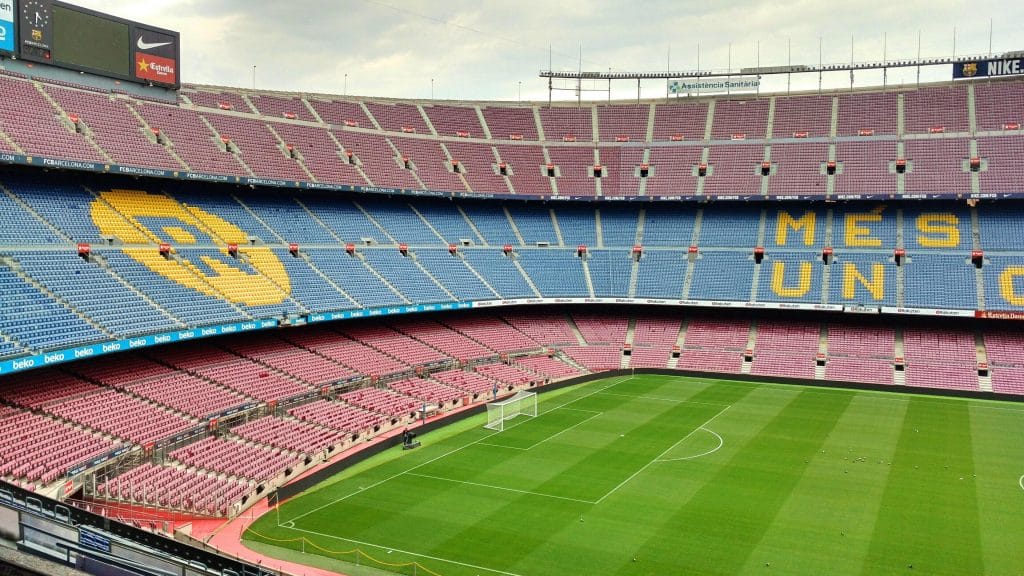 Jogadores de time rival dizem que jogadores do Barcelona &ldquo;n&atilde;o se falam em campo&rdquo;