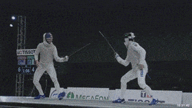 Estocada, um dos movimentos da esgrima