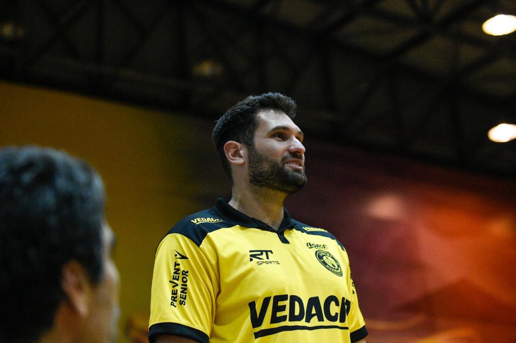 Exclusivo: ap&oacute;s vice no paulista, Guarulhos mant&eacute;m elenco e n&atilde;o ter&aacute; refor&ccedil;os: &lsquo;Grupo est&aacute; fechado&rsquo;, diz Guilherme Novaes