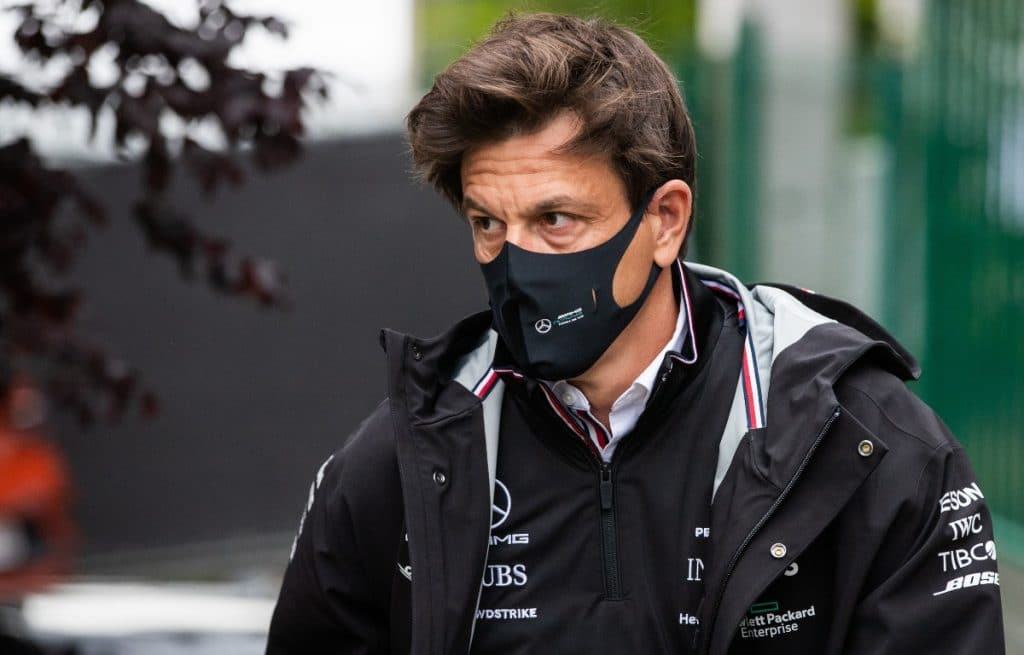 Toto Wolff diz que disputa na F&oacute;rmula 1 ser&aacute; acirrada