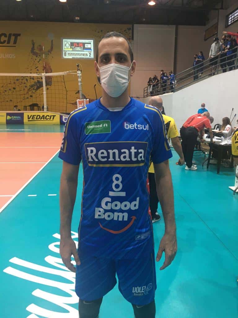 Em exclusiva, Gonz&aacute;lez destaca passe do V&ocirc;lei Renata: &lsquo;Time guerreiro&rsquo;