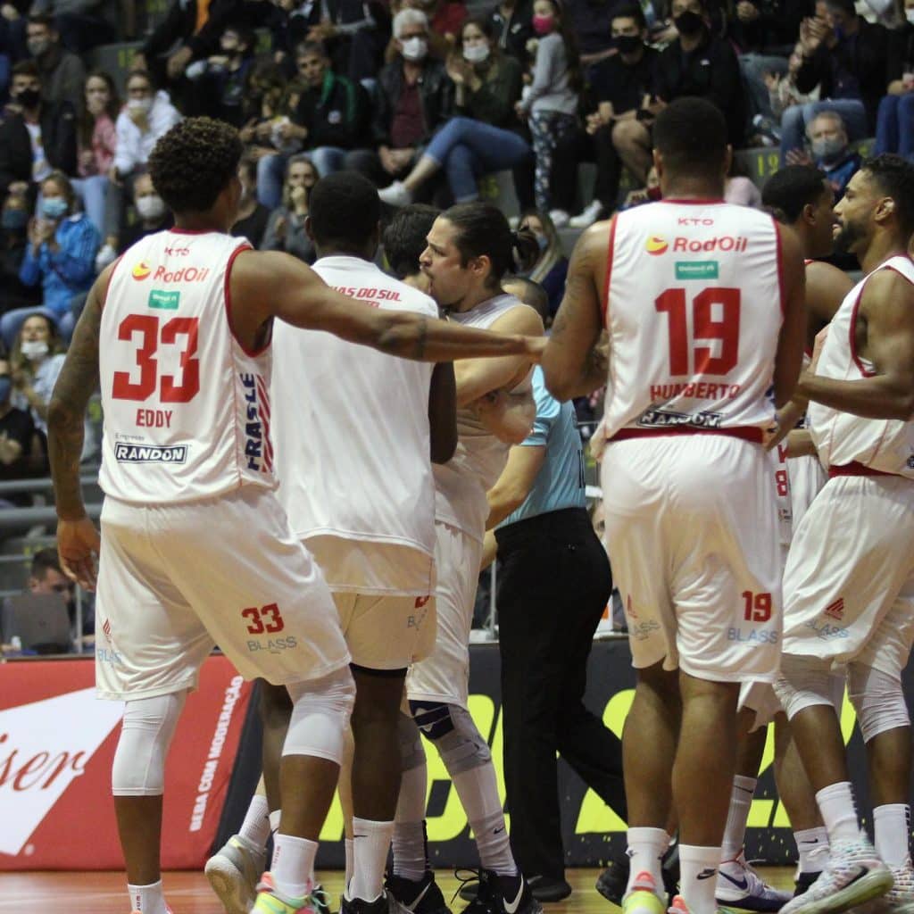 Balan&ccedil;o do Caxias do Sul na primeira pausa do NBB 2021/22: confira os destaques