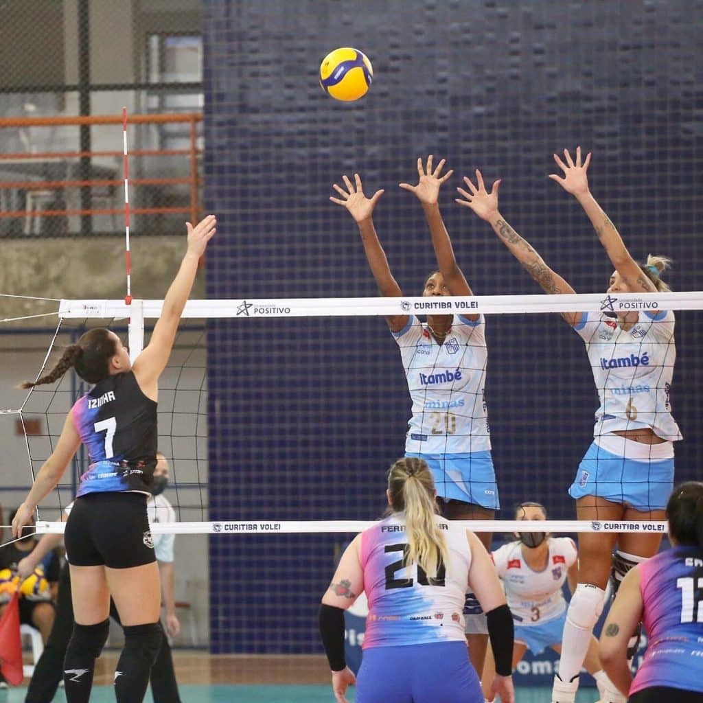 Curitiba V&ocirc;lei x Itamb&eacute;/Minas como aconteceu &ndash; Resultado, destaques e rea&ccedil;&atilde;o