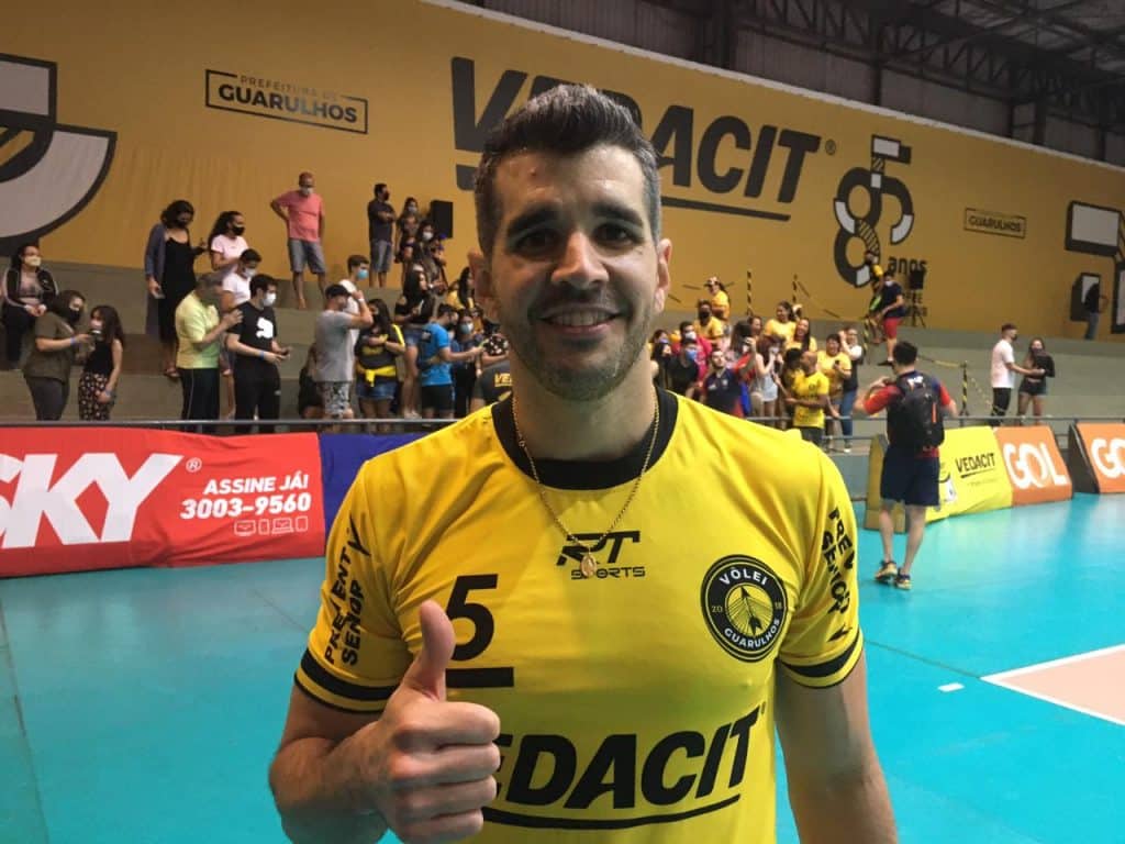 &lsquo;Franco &eacute; o nosso Super Trunfo&rsquo;, diz Sandro em exclusiva