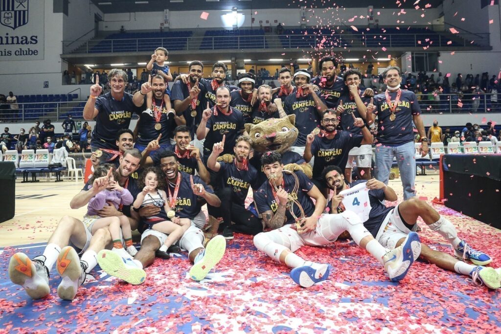 123 Minas vence titulo in&eacute;dito diante de sua torcida