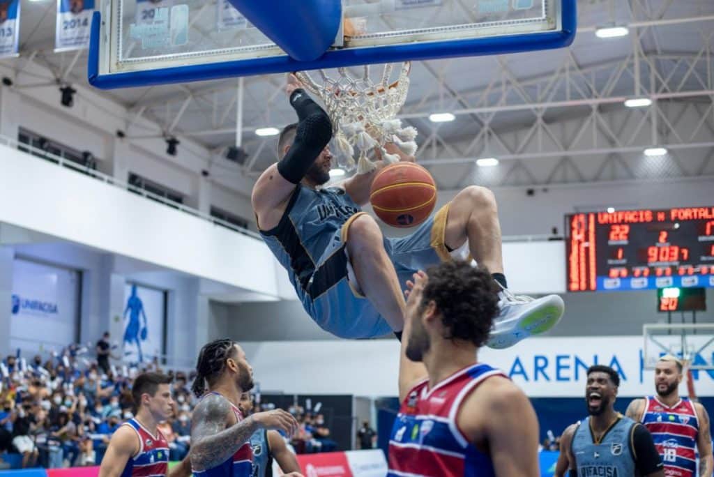 Unifacisa x Fortaleza B.C como aconteceu &ndash; Resultado, destaques e rea&ccedil;&atilde;o