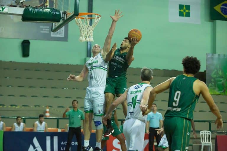 Cerrado x Uni&atilde;o Corinthians como aconteceu &ndash; Resultado, destaque e rea&ccedil;&atilde;o