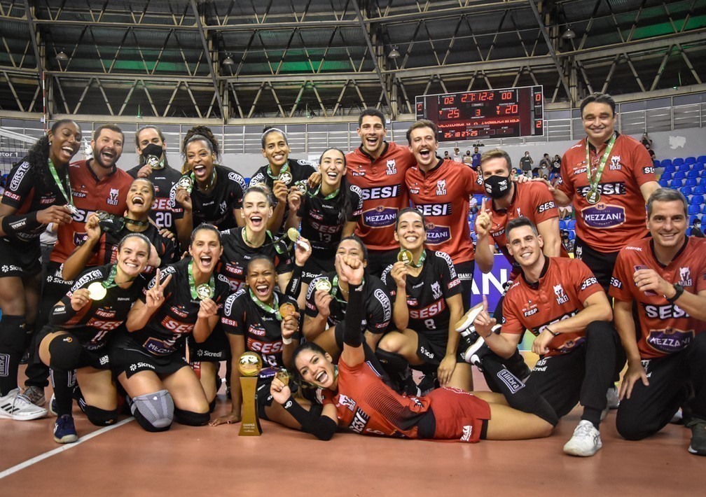 Sesi Bauru &eacute; campe&atilde;o da Copa Brasil de v&ocirc;lei feminino 2022