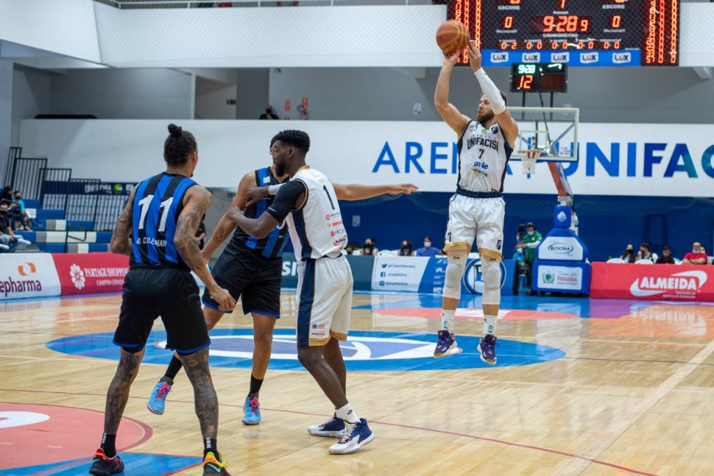 Unifacisa x Pinheiros como aconteceu &ndash; Resultado, destaques e rea&ccedil;&atilde;o