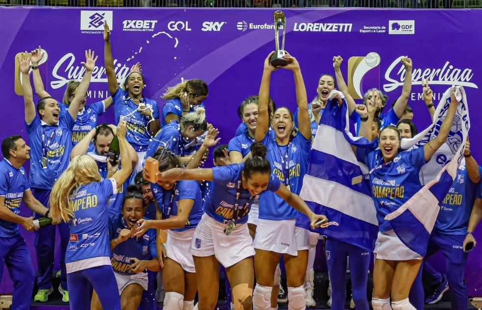 Minas &eacute; campe&atilde;o da Superliga Feminina 21/22