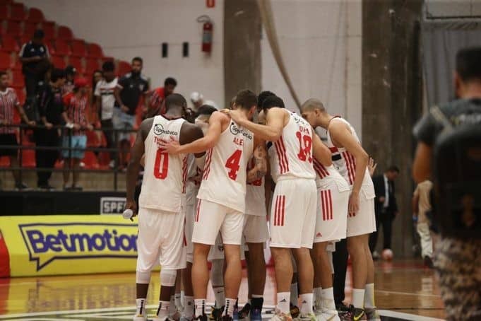 Bauru x S&atilde;o Paulo como aconteceu &ndash; Resultado, destaques e rea&ccedil;&atilde;o