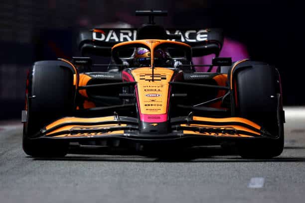 Com abandonos das Alpines, McLaren assume a 4&ordf; posi&ccedil;&atilde;o