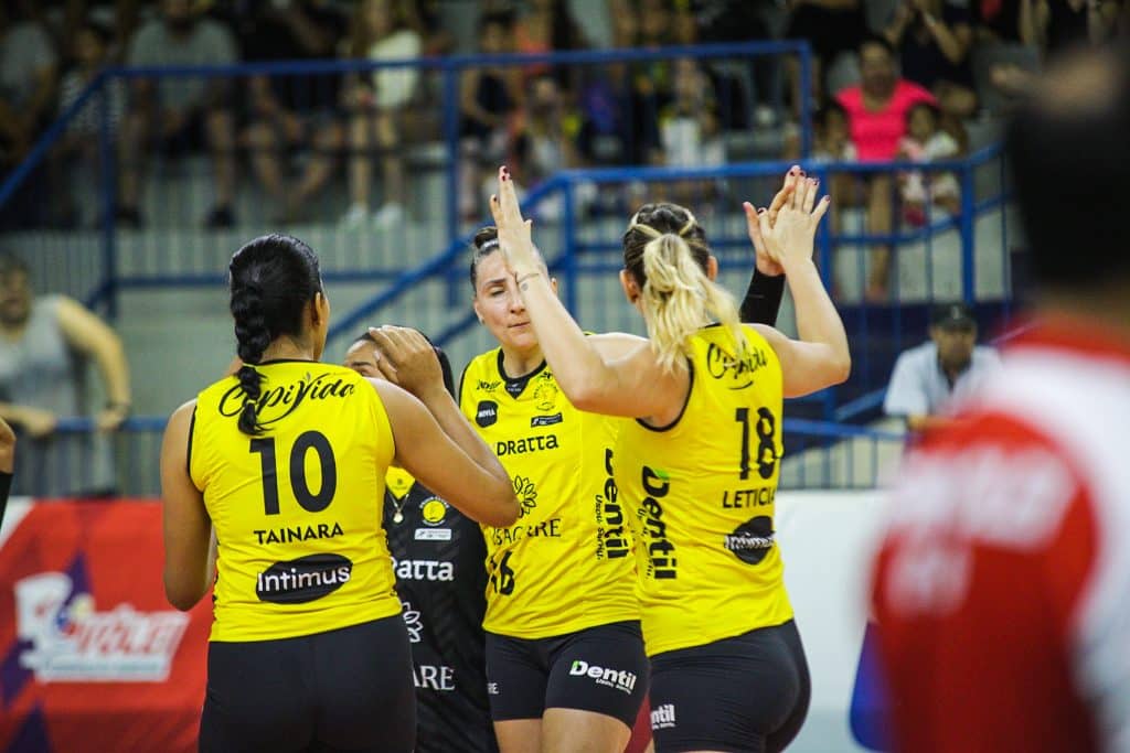 Dentil/Praia Clube x Bras&iacute;lia V&ocirc;lei como aconteceu &ndash; Resultado, destaques e rea&ccedil;&atilde;o