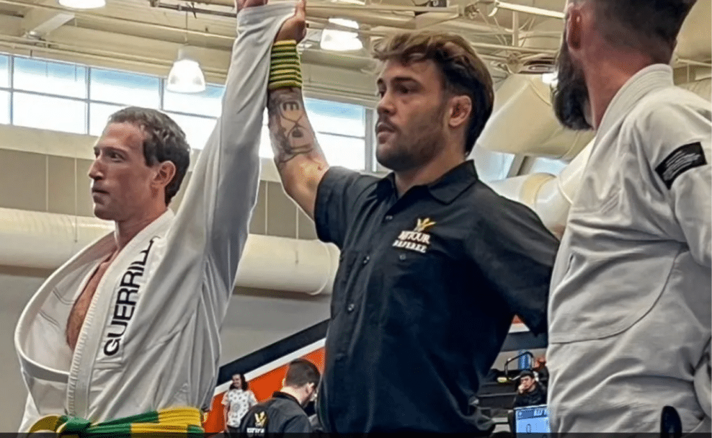 Mark Zuckerberg vence seu primeiro torneio de jiu-jitsu