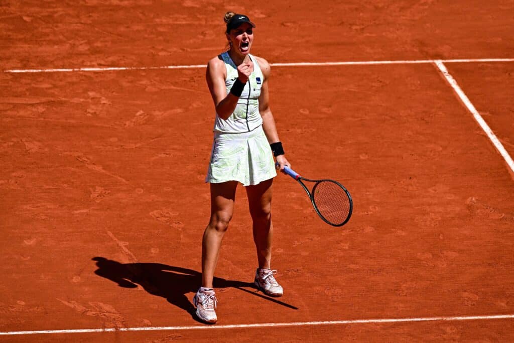Bia Haddad vai atingir posi&ccedil;&atilde;o in&eacute;dita no ranking da WTA ap&oacute;s campanha em Roland-Garros 2023