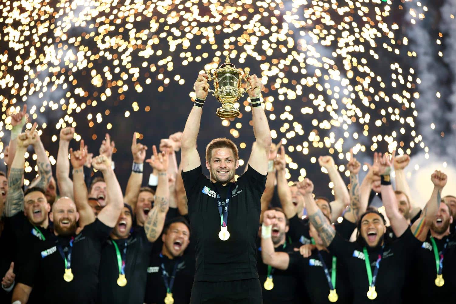 All Blacks comemora o t&iacute;tulo da Copa do Mundo de Rugby 2015