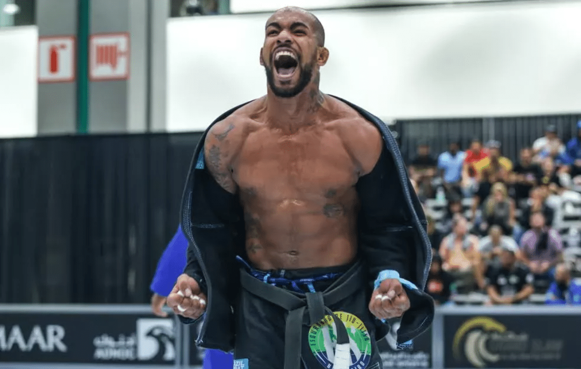 No xadrez! Lutadores de jiu-jitsu s&atilde;o presos por suspeita de roubo e estupros