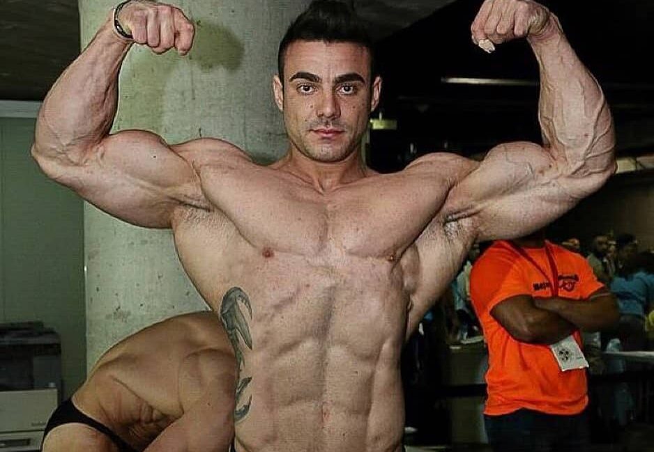Conhe&ccedil;a Rafael Brand&atilde;o, o melhor fisiculturista do Brasil