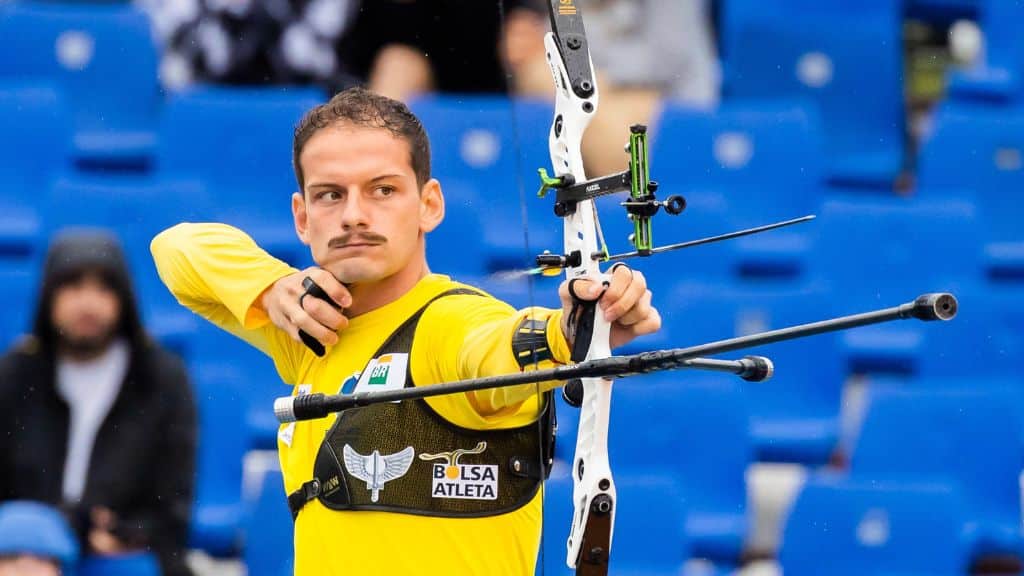 Hegemonia! Brasileiro &eacute; campe&atilde;o e se isola no top1 mundial do tiro com arco