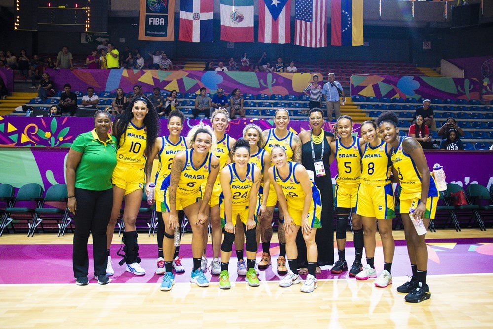 Craque da sele&ccedil;&atilde;o ganha destaque para Draft da WNBA