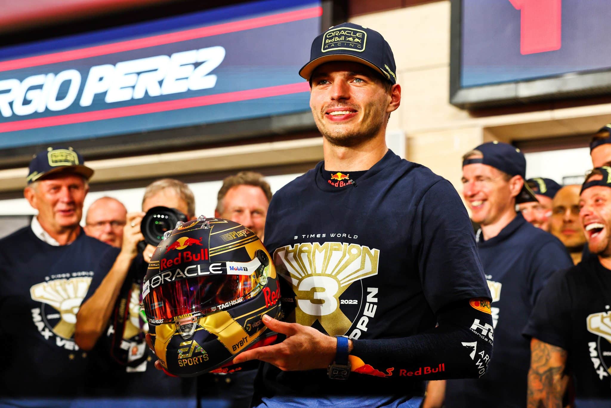 Verstappen e Cruyff: quando a genialidade une as pistas e os gramados