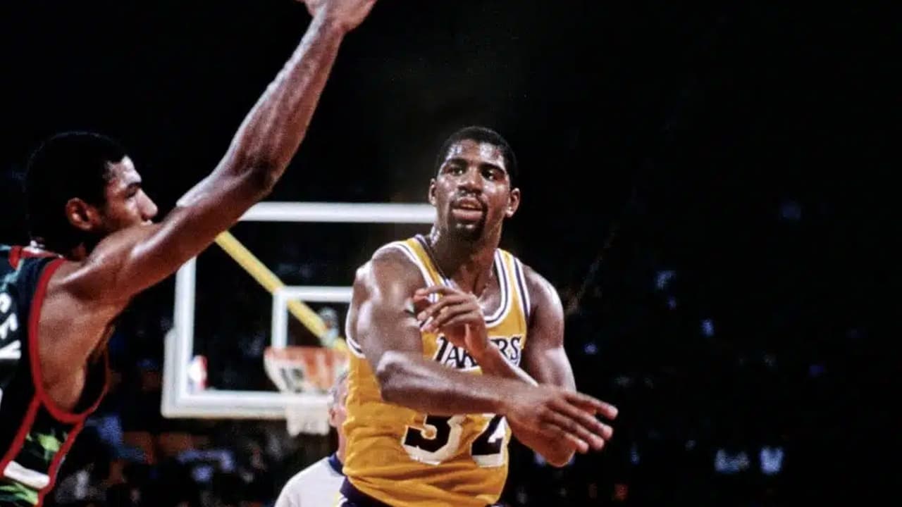 Magic Johnson &ndash; Estat&iacute;sticas, sal&aacute;rio, pr&ecirc;mios e recordes