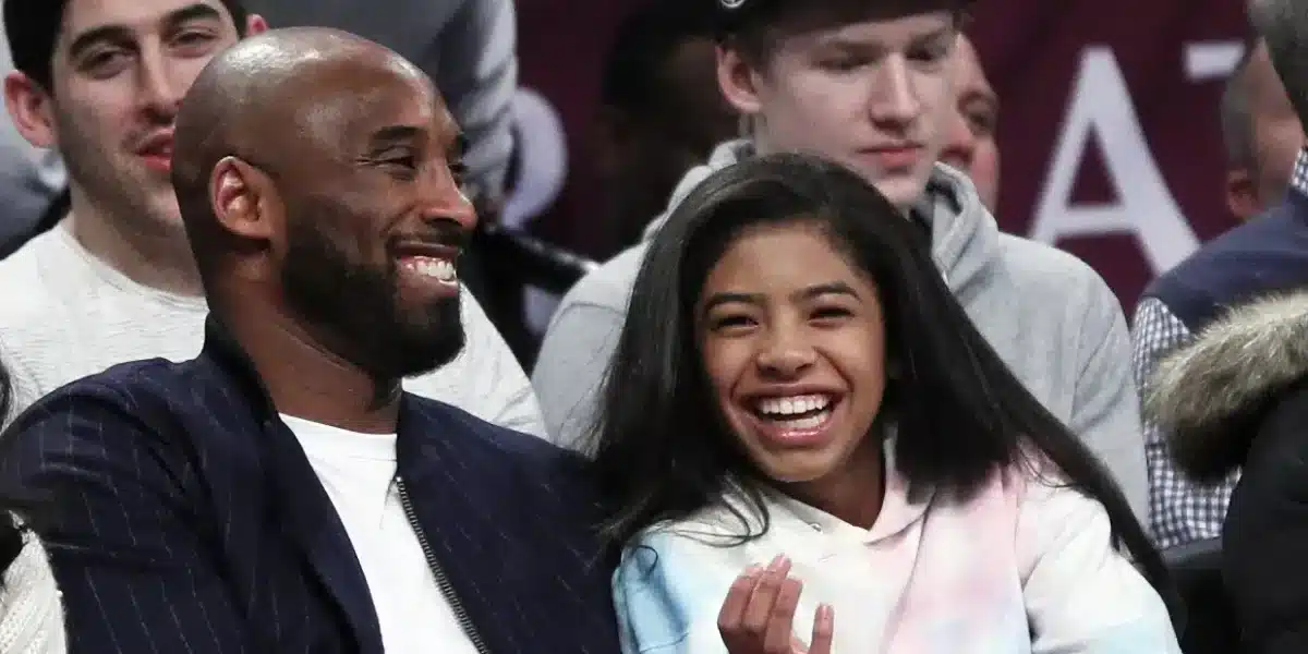 Atleta do LA Clippers faz linda homenagem &agrave; filha de Kobe Bryant