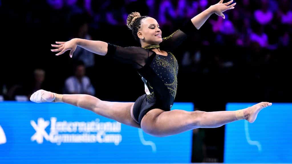 Quem vai parar Biles? Rebeca Andrade defende t&iacute;tulo mundial e tem uma estrat&eacute;gia para derrotar a americana