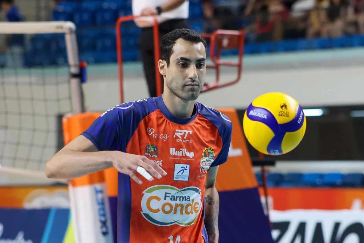 Ap&oacute;s fechar com rival, Douglas Souza manda recado para torcedores