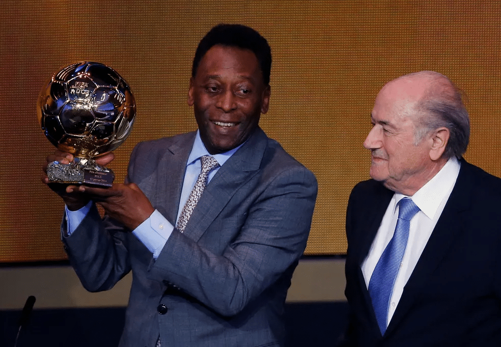 Pel&eacute; foi considerado 7 vezes campe&atilde;o da Ballon d'Or/FIFA Ballon d'Or