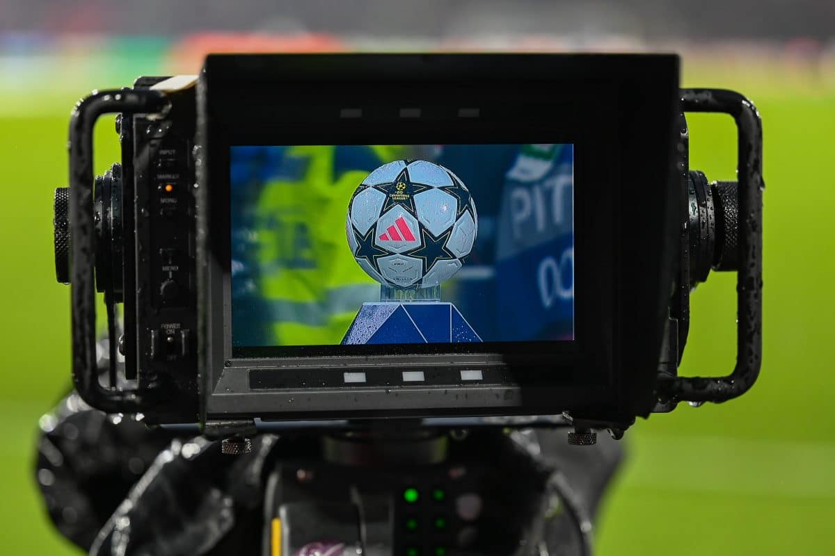 Melhores sites para assistir futebol: onde ver jogos online (2026)