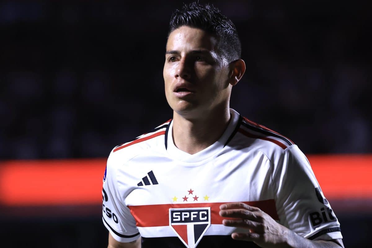 Ferrari faz publica&ccedil;&atilde;o especial para James Rodr&iacute;guez ap&oacute;s presen&ccedil;a ilustre no GP do Brasil