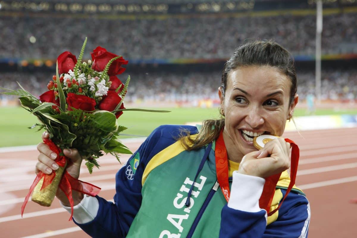 Campe&atilde; Ol&iacute;mpica, Maurren Maggi assume posi&ccedil;&atilde;o de poder no Comit&ecirc; Brasileiro de Clubes