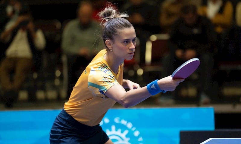 Com Bruna Takahashi, Brasil atinge feito in&eacute;dito no t&ecirc;nis de mesa