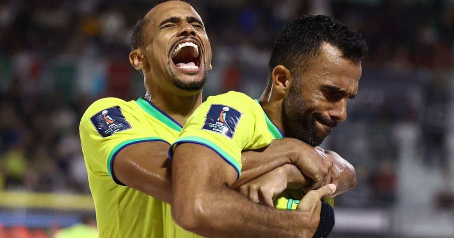 Brasil repete o feito de 1994, derrota a It&aacute;lia em final da Copa do Mundo e garante o hexa