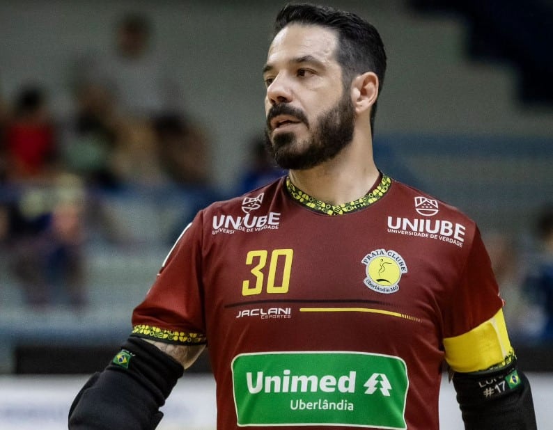 Conhe&ccedil;a o elenco de futsal do Praia Clube 2024