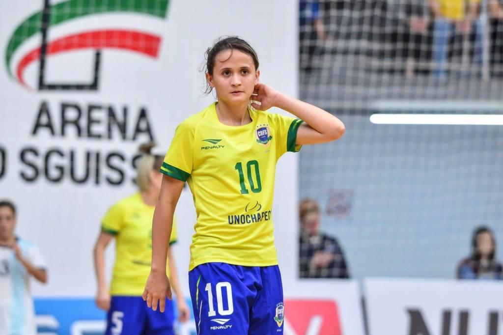Amandinha (2026): times, t&iacute;tulos e pr&ecirc;mios da melhor do mundo do futsal