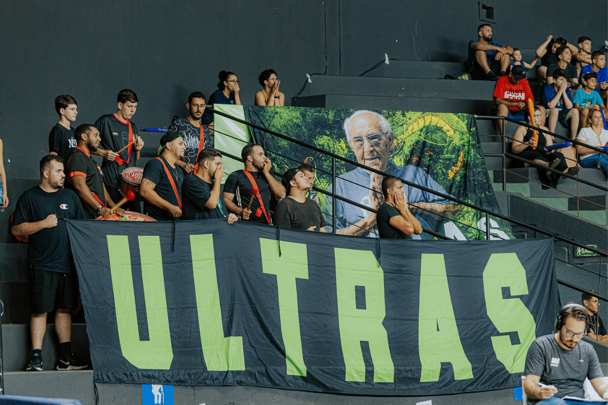 Bauru Basket solta nota oficial sobre caos da torcida com o Franca no NBB