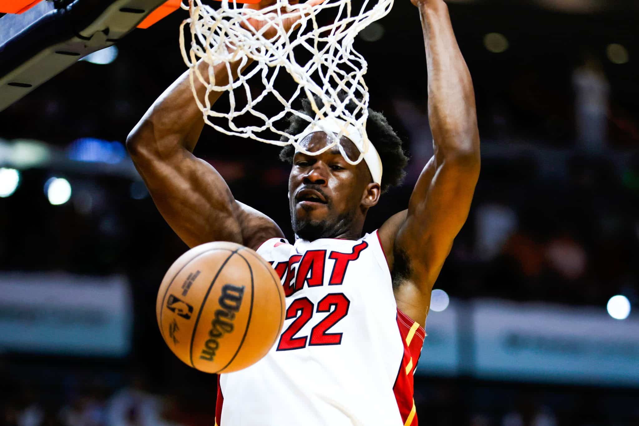 Jimmy Butler [2024]: biografia, t&iacute;tulos, pr&ecirc;mios e estat&iacute;sticas